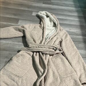 Cozy Cream Hooded Robe